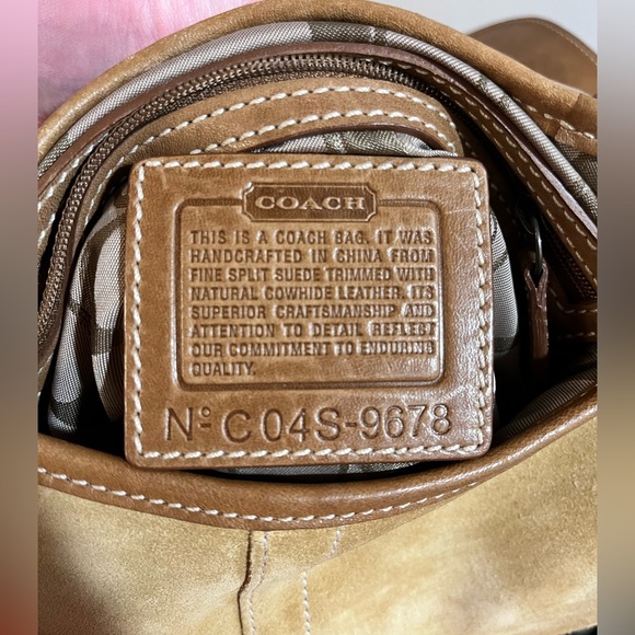 Vintage Coach Saddle Bag: Genuine Suede - Picture 9 of 16